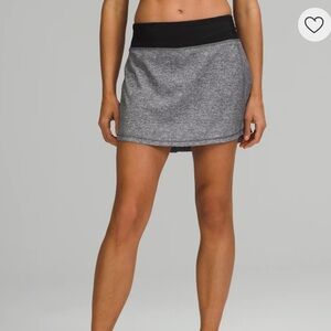 Lululemon Black and Gray Women's Mini Athletic Skirt